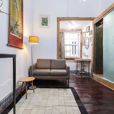 Downtown Vintage Suites By Homing Lisbon Exterior photo