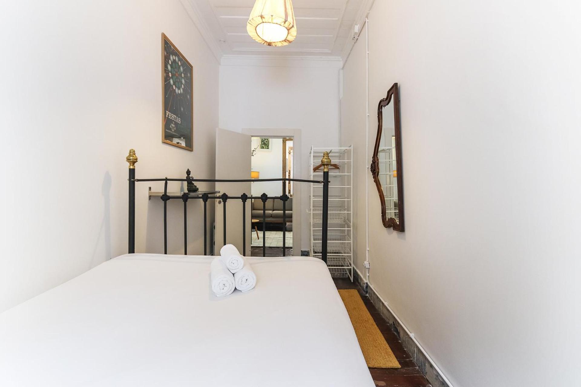 Downtown Vintage Suites By Homing Lisbon Exterior photo