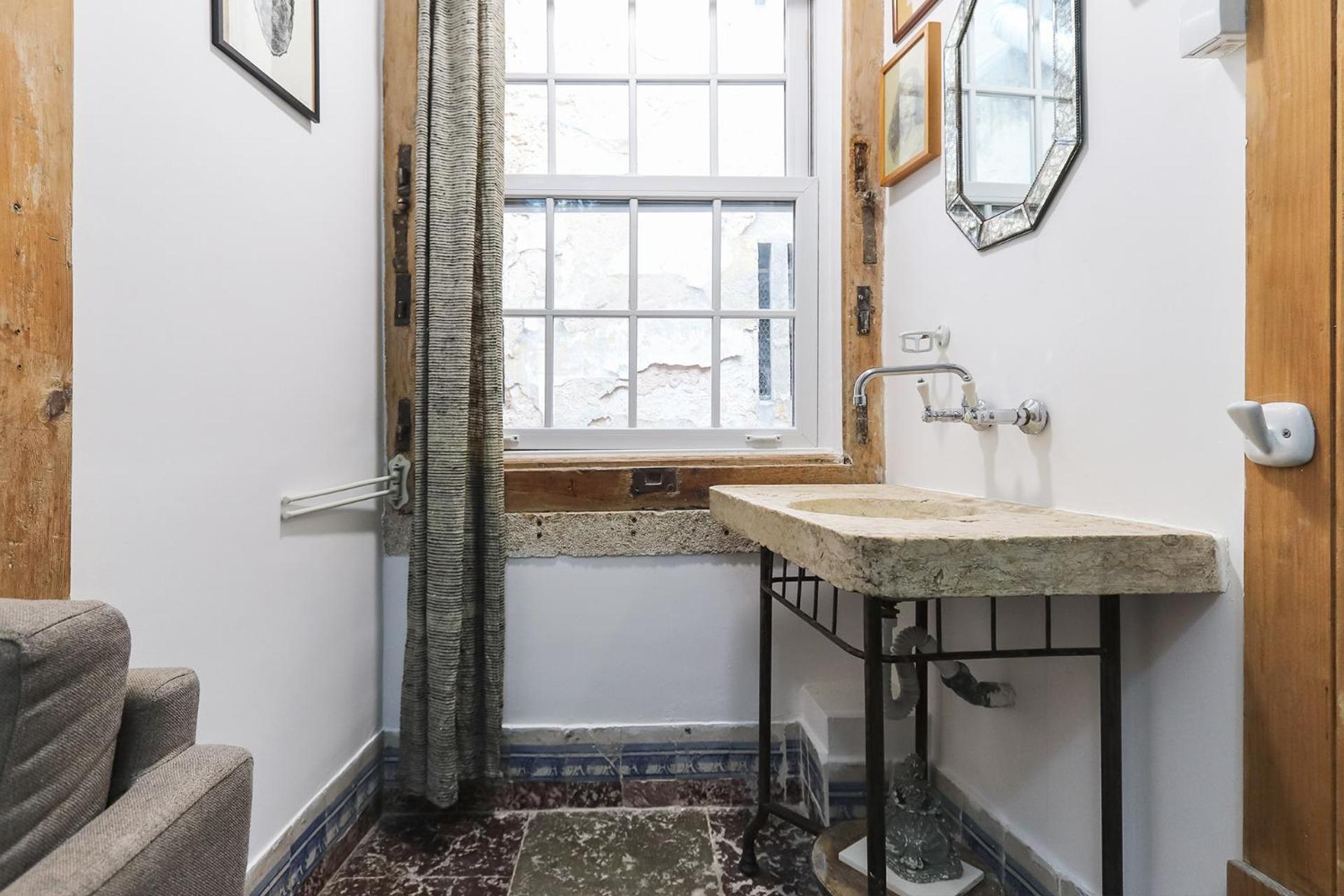 Downtown Vintage Suites By Homing Lisbon Exterior photo