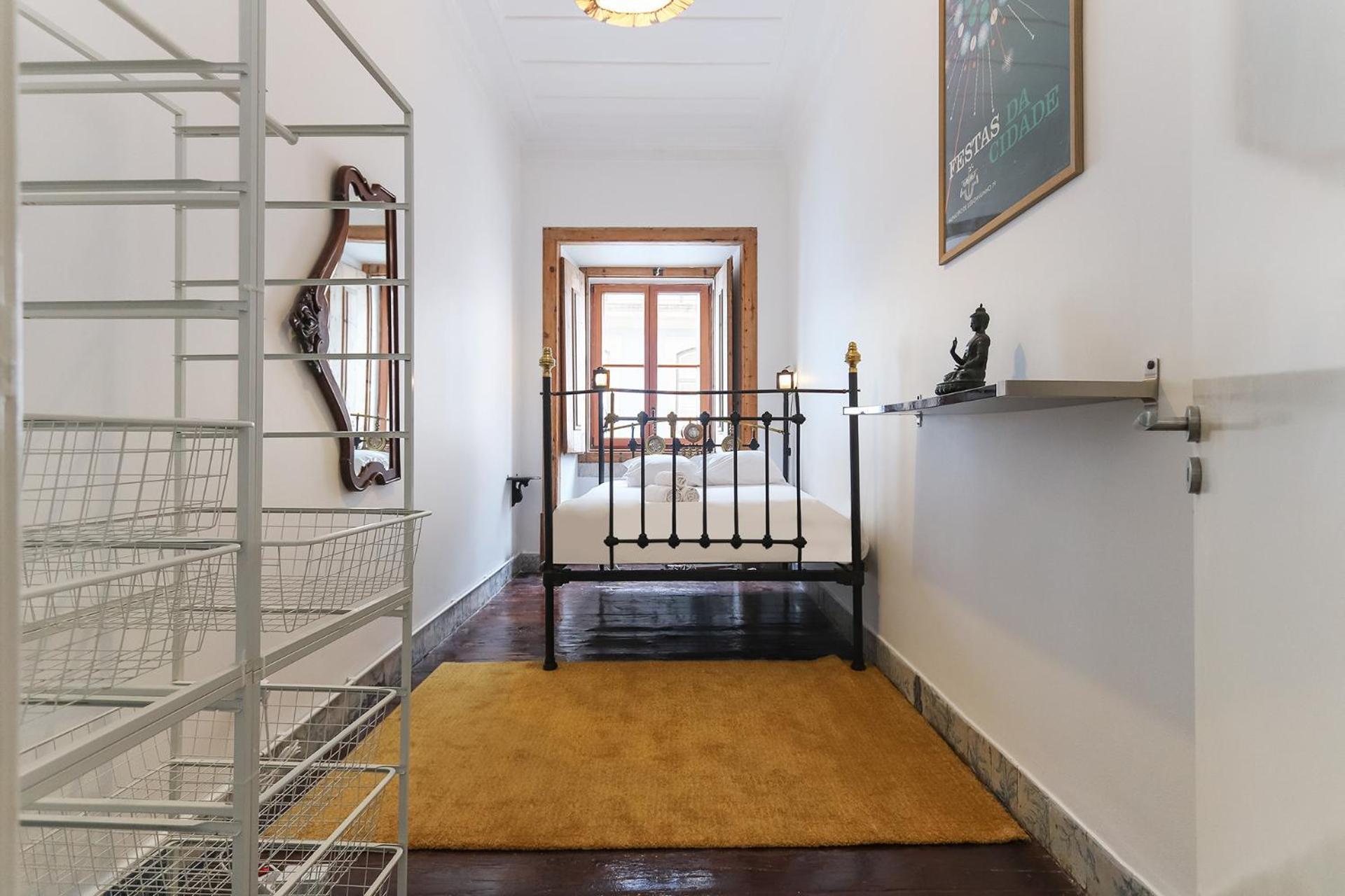 Downtown Vintage Suites By Homing Lisbon Exterior photo