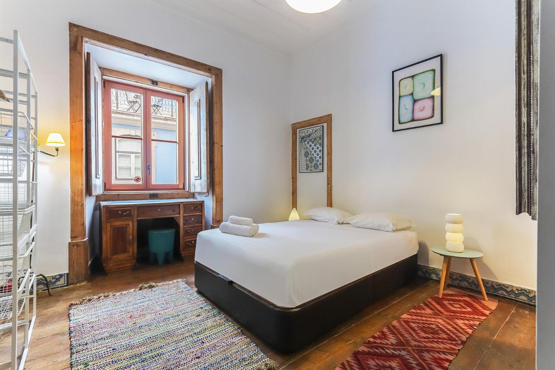 Downtown Vintage Suites By Homing Lisbon Exterior photo