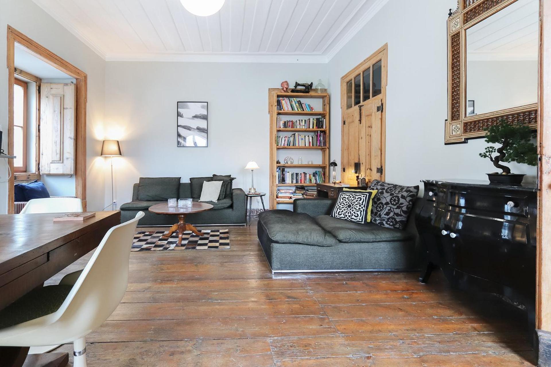 Downtown Vintage Suites By Homing Lisbon Exterior photo