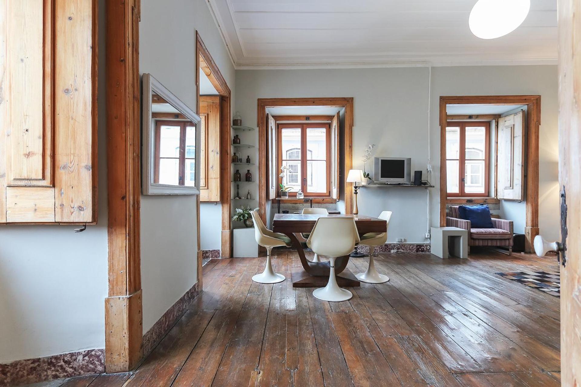 Downtown Vintage Suites By Homing Lisbon Exterior photo